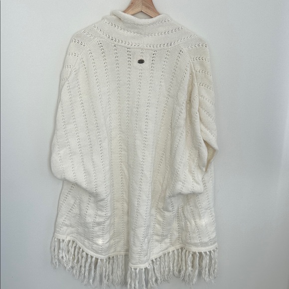Quiksilver Cream Knit Sweater Cardigan - Picture 3 of 3